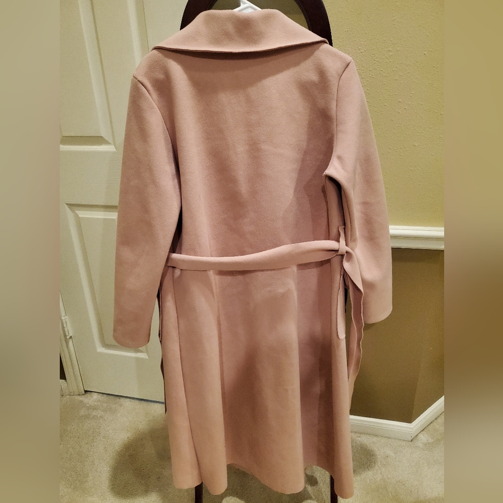 Solid One Button Overcoat With Pockets. - image 3